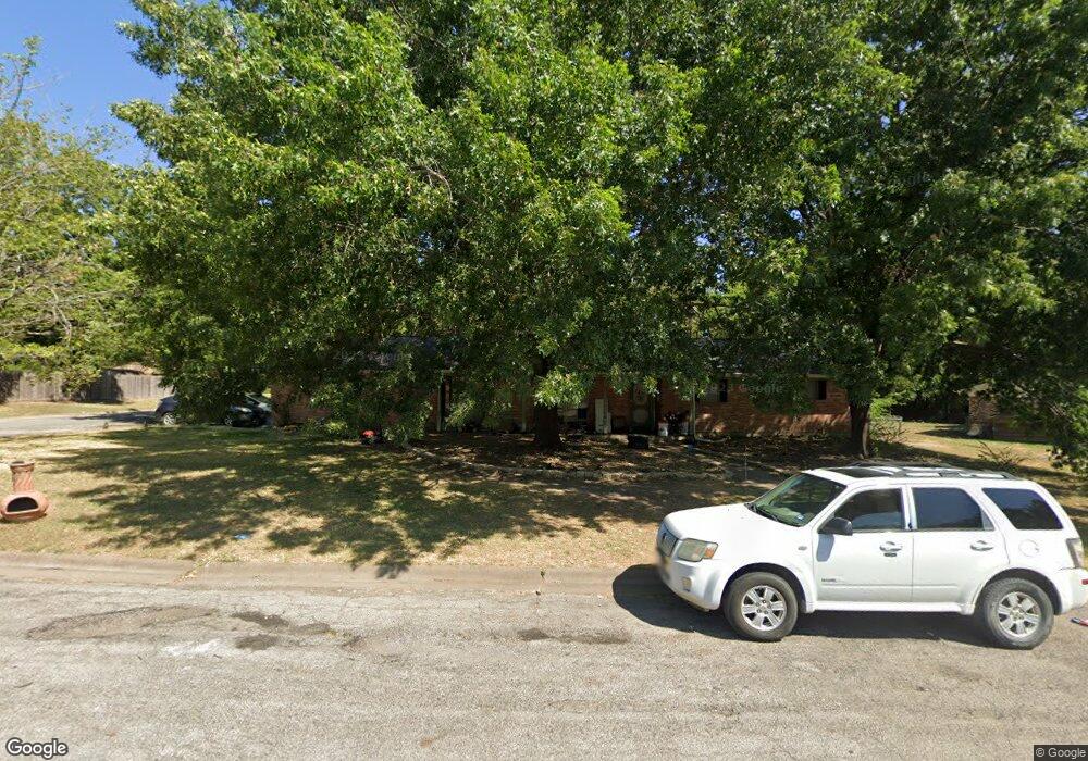 401 Glen Oaks Rd, Bonham, TX 75418 - photo 1