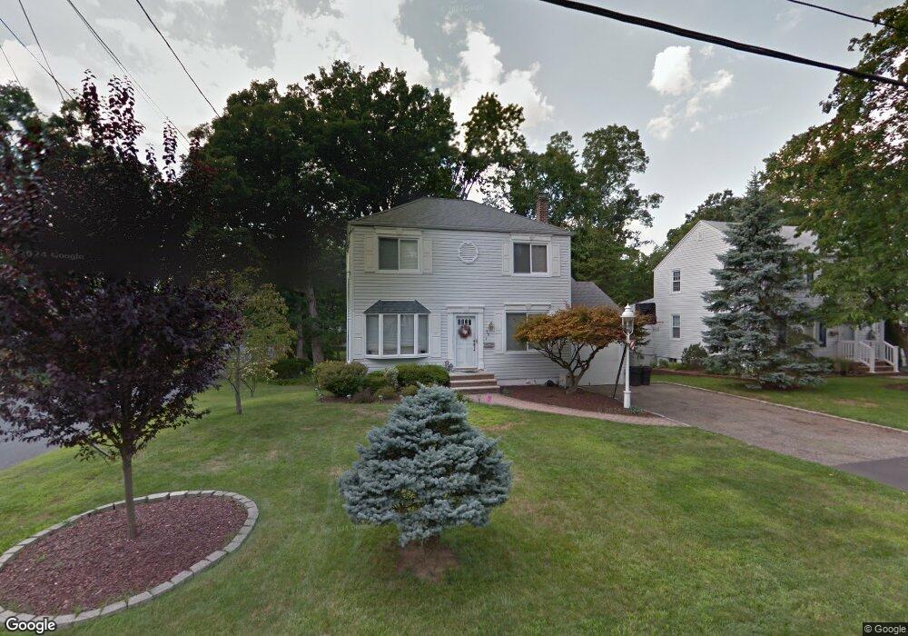 35 Winchester Rd, Livingston, NJ 07039 - photo 1