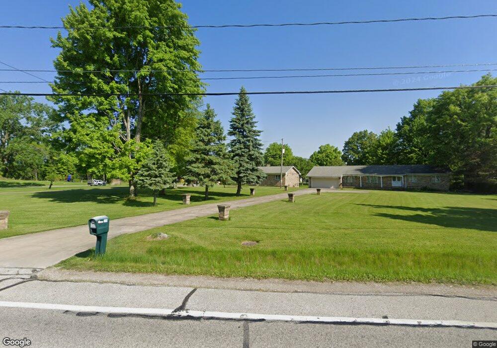 4060 Wallings Rd, North Royalton, OH 44133 - photo 1