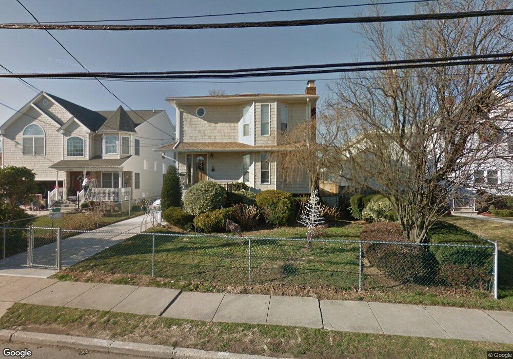 2090 Washington Ave, Seaford, NY 11783 - photo 1