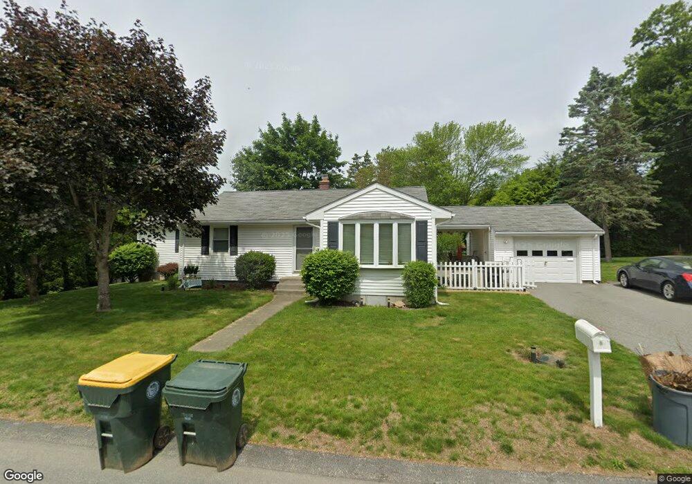 26 Hillcrest Ave, Greenville, RI 02828 - photo 1