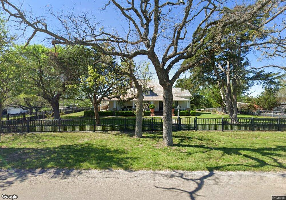 701 N Lake Dr, Weatherford, TX 76085 - photo 1