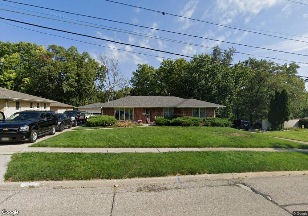 2911 Aurora Ave, Des Moines, IA 50310 - photo 1