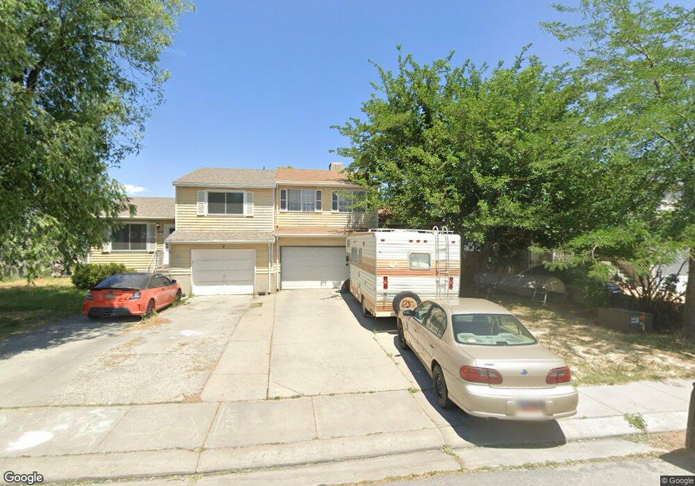 1552 W Almond Ln, West Jordan, UT 84088 - photo 1