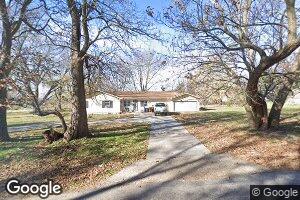140 Wayne Rd, Rochelle, IL 61068