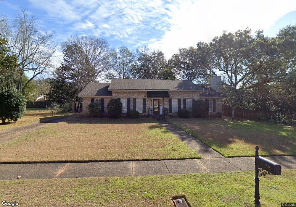 817 Highpoint Cir, Mobile, AL 36693 - photo 1