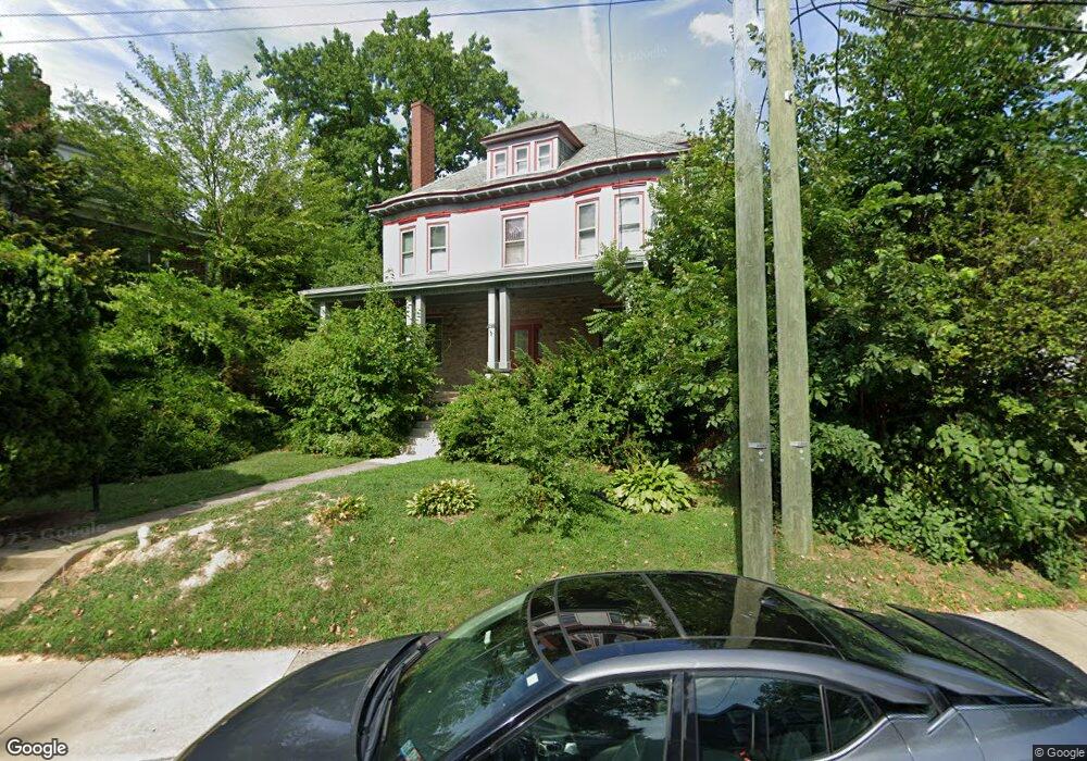 127 N Lansdowne Ave, Lansdowne, PA 19050 - photo 1