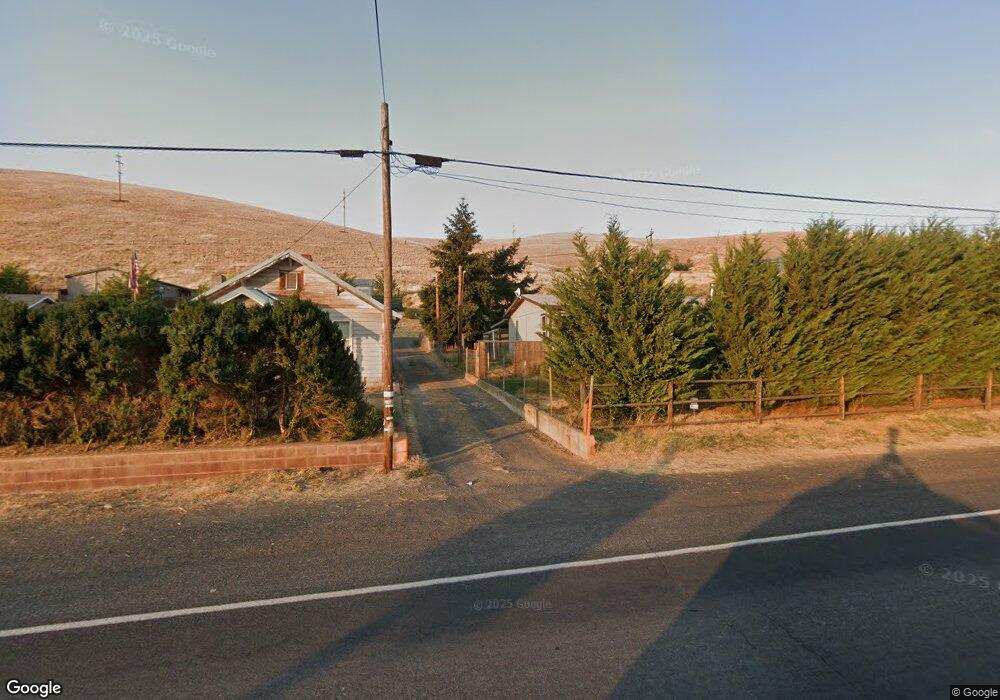 590 W Sperry St, Heppner, OR 97836 - photo 1