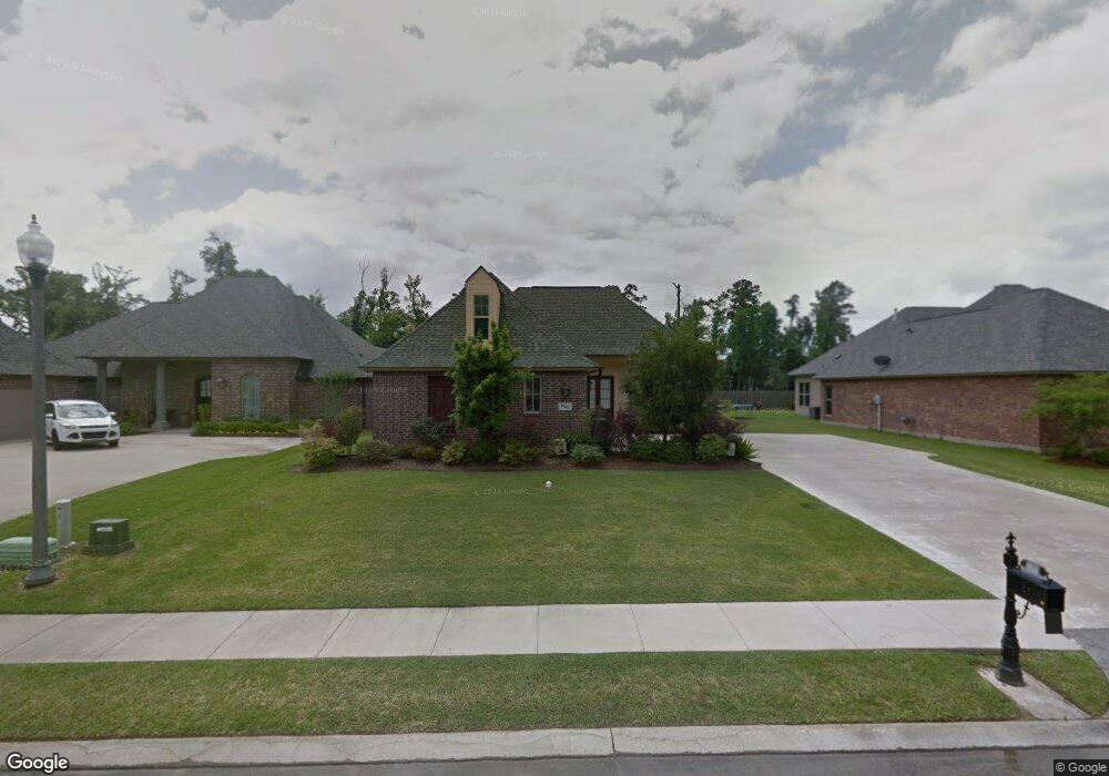 1205 Benvue Ln, Lake Charles, LA 70605 - photo 1