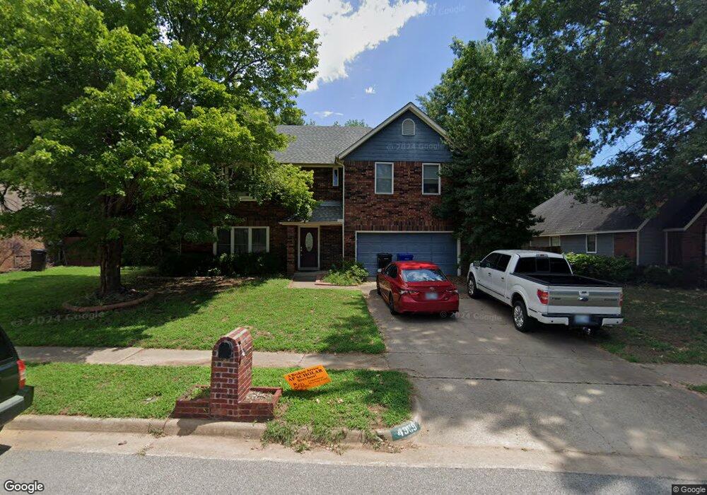 4909 S Oak Ave, Broken Arrow, OK 74011 - photo 1