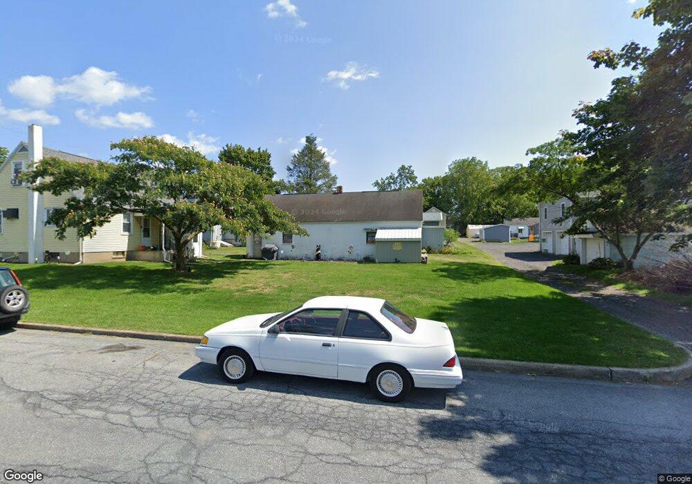 57 W 3rd St, Wind Gap, PA 18091 - photo 1