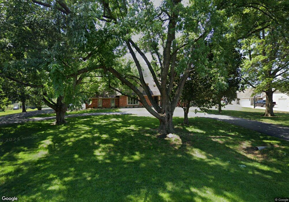 10905 W 154th St, Overland Park, KS 66221 - photo 1