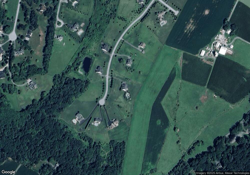 123 Kathleen Ct, Sykesville, MD 21784 - photo 1