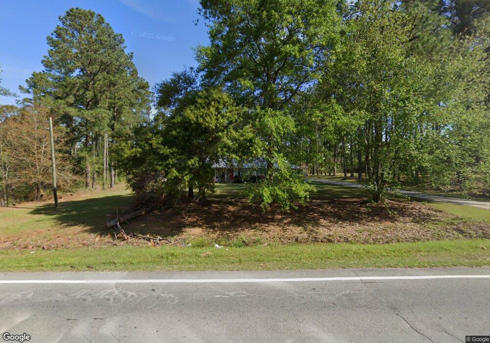 569 Benjamin H Hill Dr W, Fitzgerald, GA 31750 - photo 1
