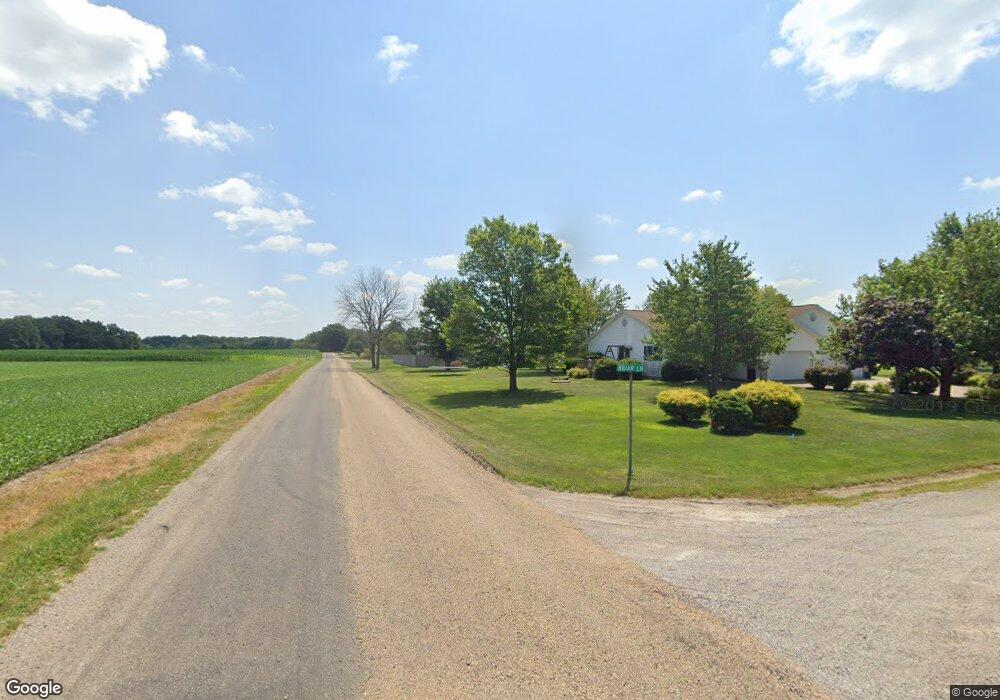 9766 N Briar Ln, Effingham, IL 62401 - photo 1