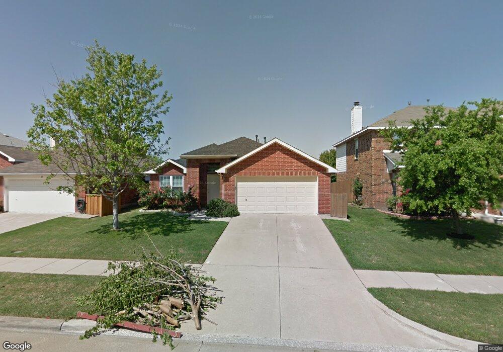 305 Trenton Dr, Wylie, TX 75098 - photo 1