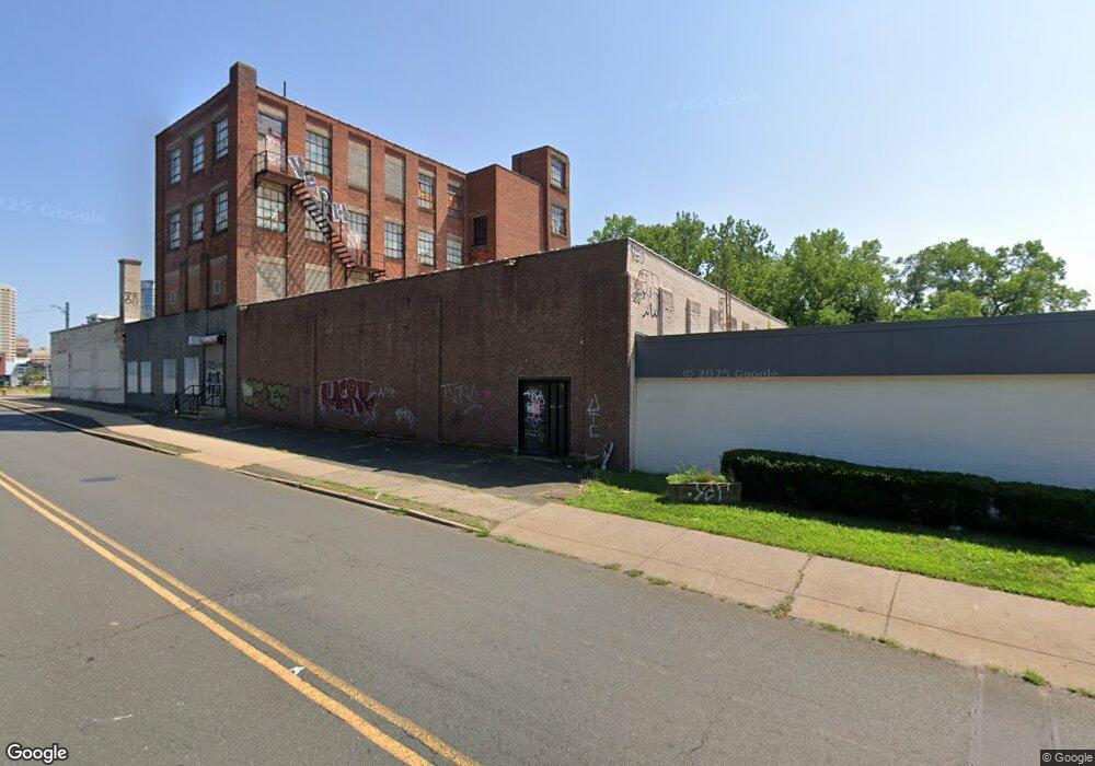 135 Walnut St, Hartford, CT 06120 - photo 1