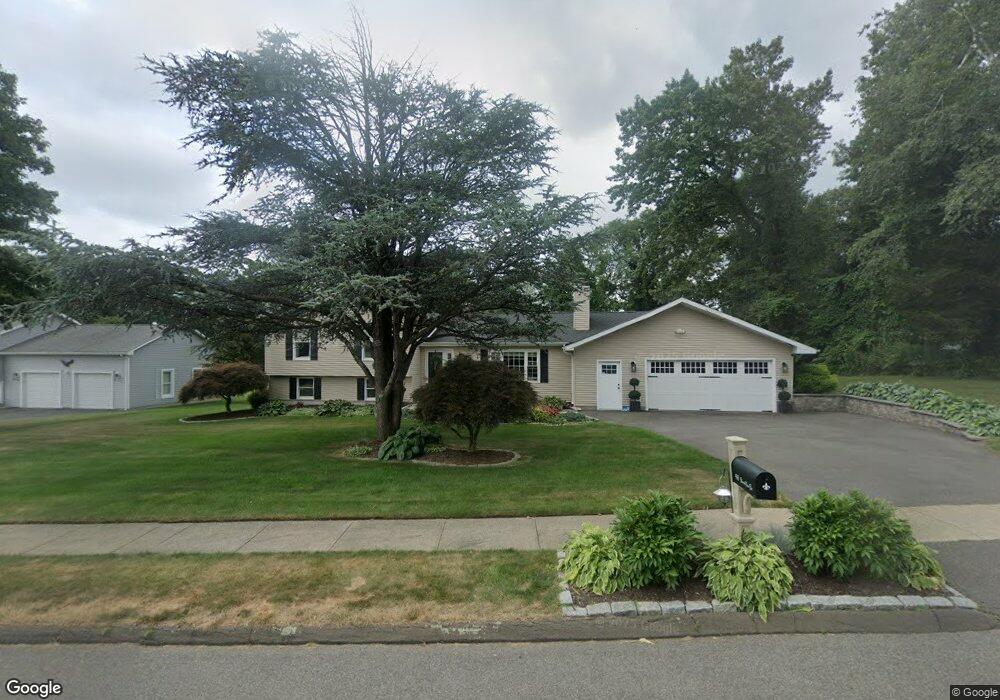 48 Broad View Dr, Wallingford, CT 06492 - photo 1