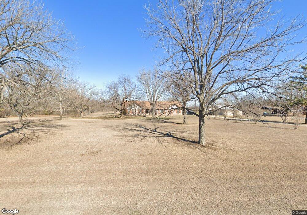 304 Meadow Brook Ct, Springtown, TX 76082 - photo 1