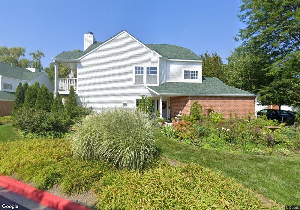 106 Welwyn St unit 13C, Lake Bluff, IL 60044 - photo 1