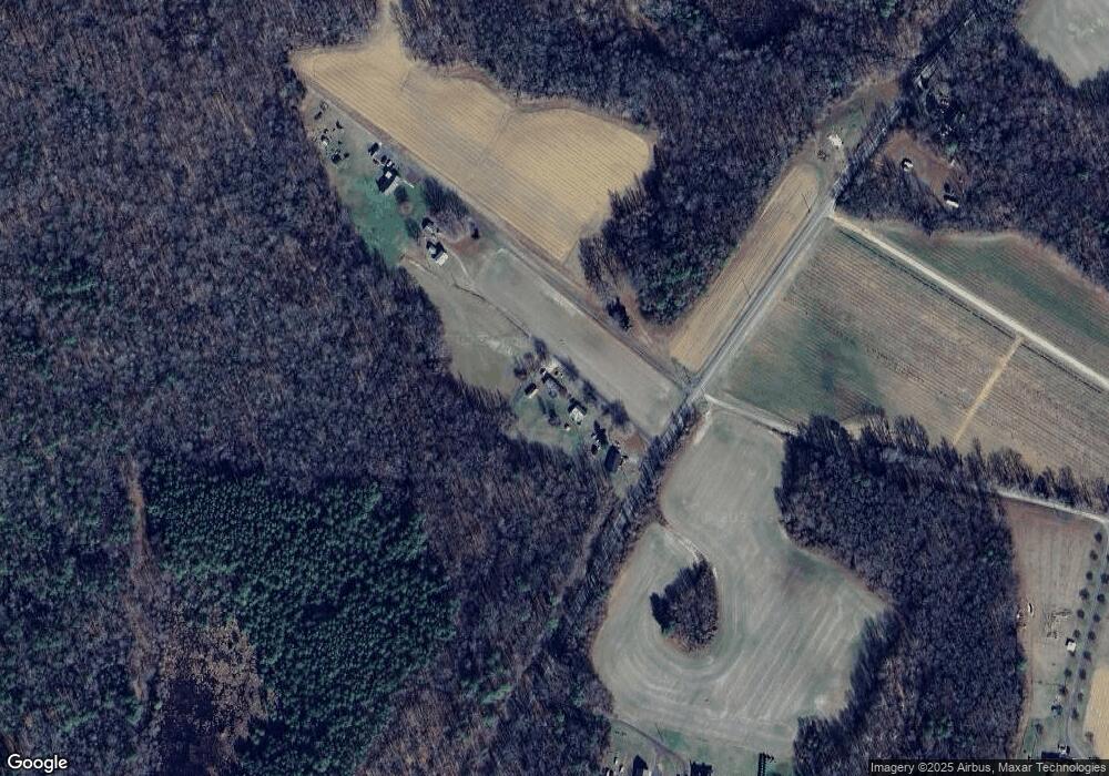 4263 Leedstown Rd, Colonial Beach, VA 22443 - photo 1