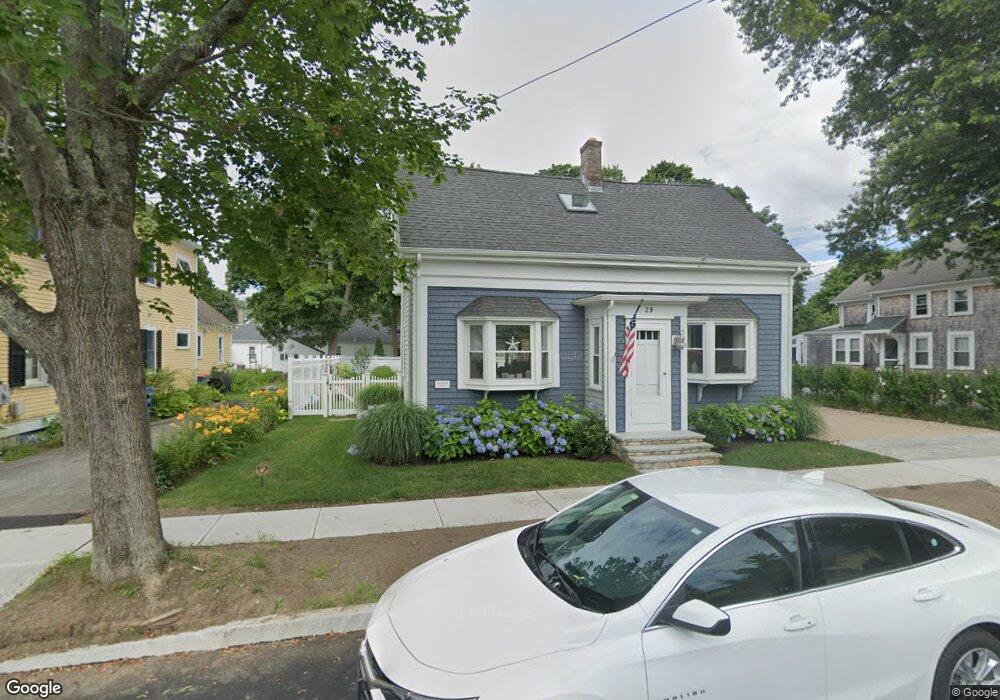 29 Pearl St, Mattapoisett, MA 02739 - photo 1