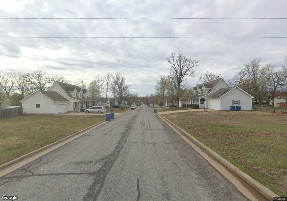 802 & 802 1 2 Ohio St, Joplin, MO 64801 - photo 1