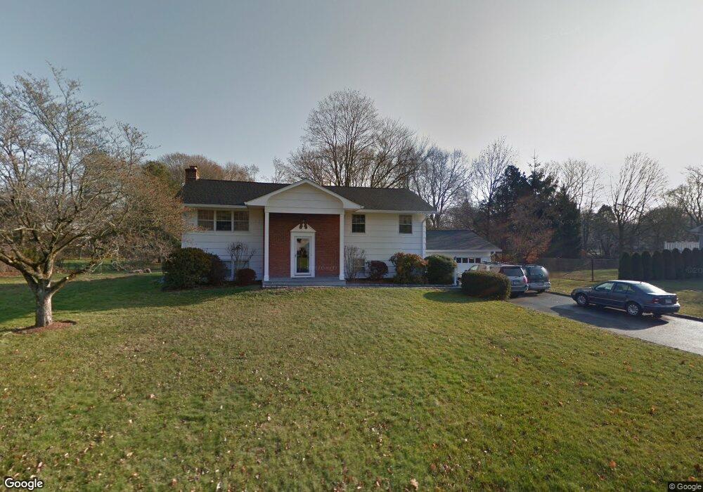 6 Cottontail Rd, Norwalk, CT 06854 - photo 1