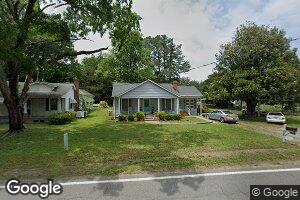 307 N Main St, Clover, VA 24534