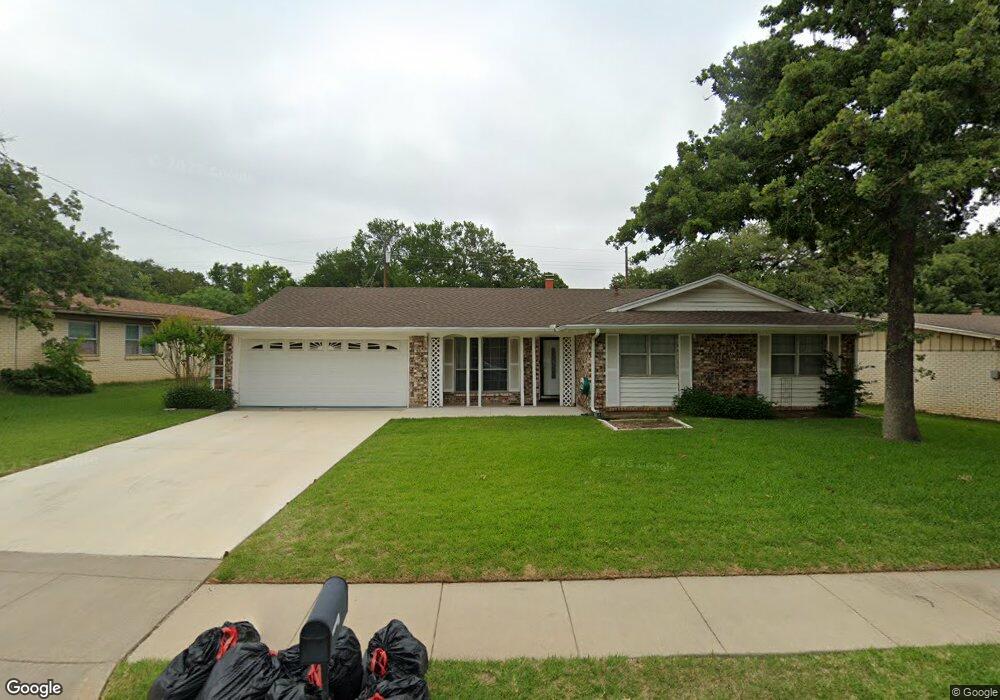 25 Coffee Tavern Rd, Bedford, TX 76022 - photo 1