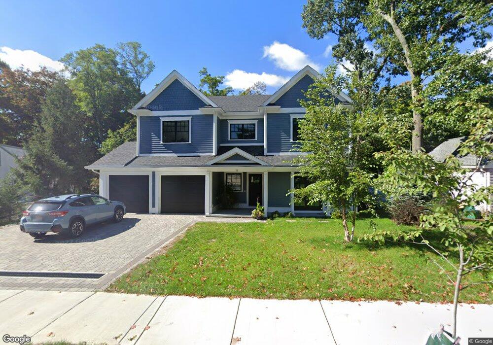 11 Baker Place, Newton Lower Falls, MA 02462 - photo 1