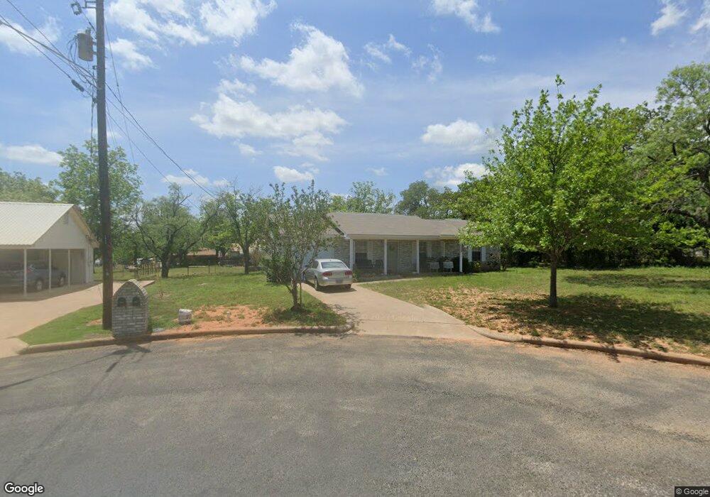 113 Henrietta Ct, Fredericksburg, TX 78624 - photo 1