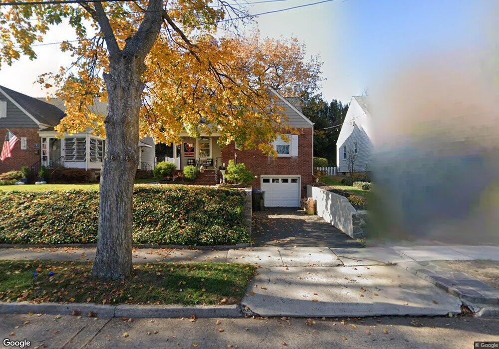 38 Elycroft Pkwy, Rutherford, NJ 07070 - photo 1