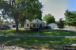 310 W Broad St, Raymond, IL 62560