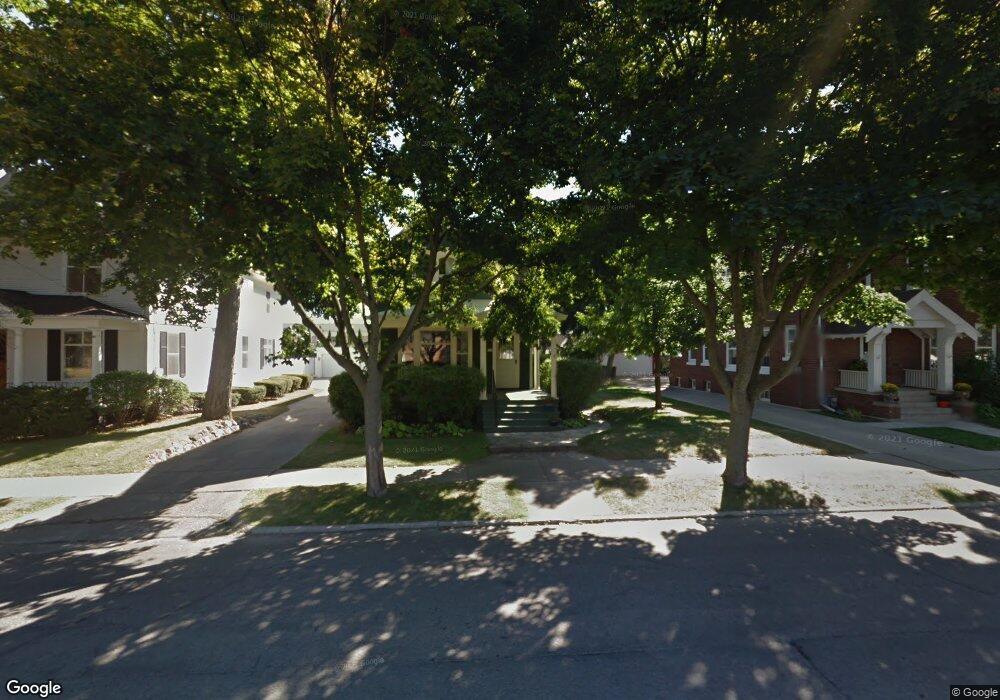 715 N 9th St, Manitowoc, WI 54220 - photo 1