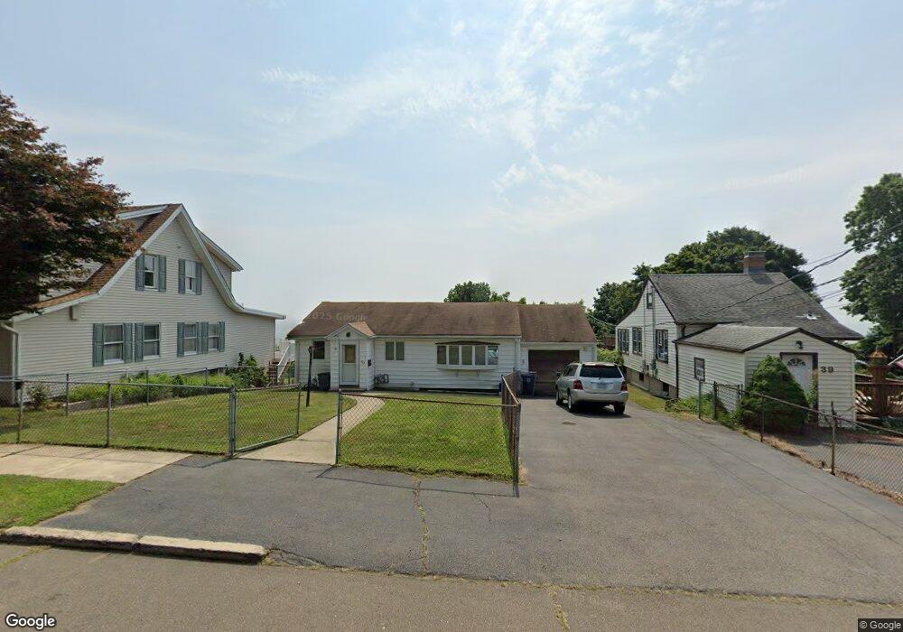 33 Crest Ave, West Haven, CT 06516 - photo 1