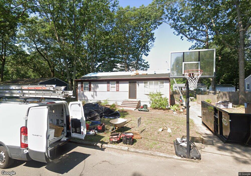 159 Custer St, Warwick, RI 02889 - photo 1