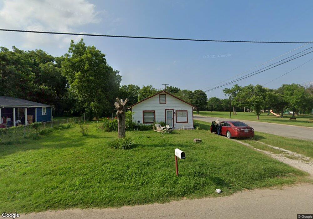 2501 W Walker St, Denison, TX 75020 - photo 1