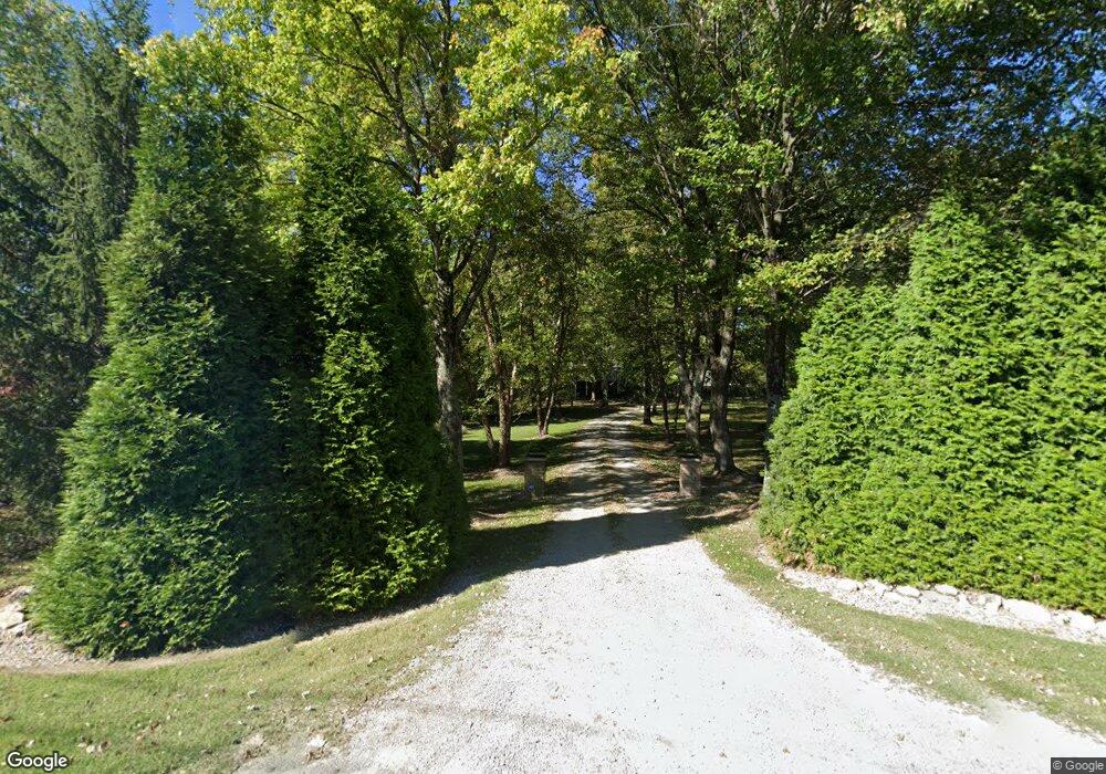 5703 E Manslick Rd, Louisville, KY 40219 - photo 1