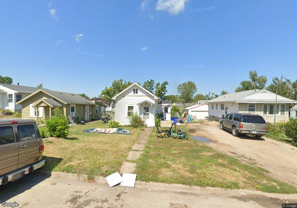 1112 20th Ave SW, Cedar Rapids, IA 52404 - photo 1