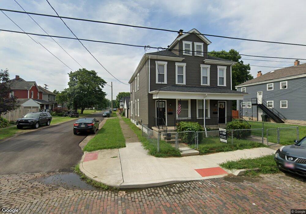 521 E Deshler Ave, Columbus, OH 43206 - photo 1