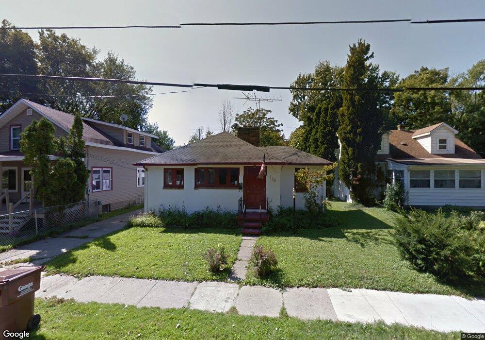 930 Bensch St, Lansing, MI 48912 - photo 1
