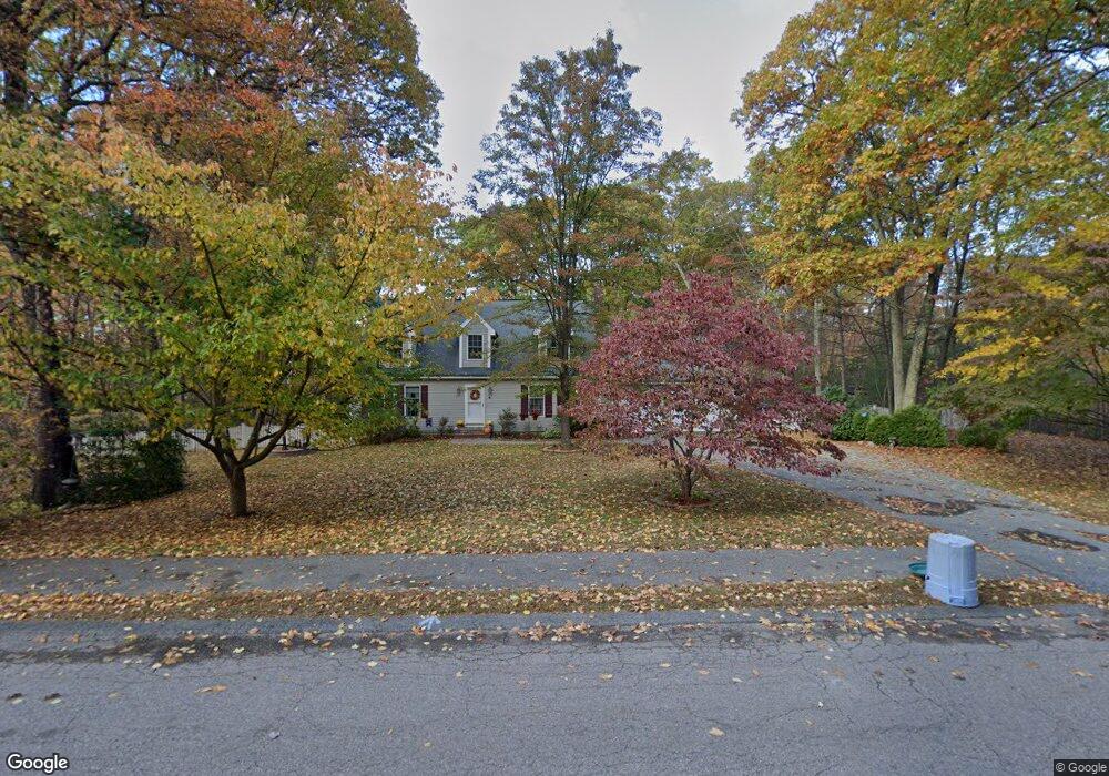 4 Redgate, Medway, MA 02053 - photo 1