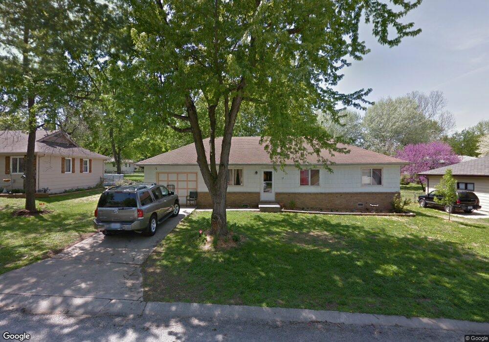 717 Prospect St, Nixa, MO 65714 - photo 1