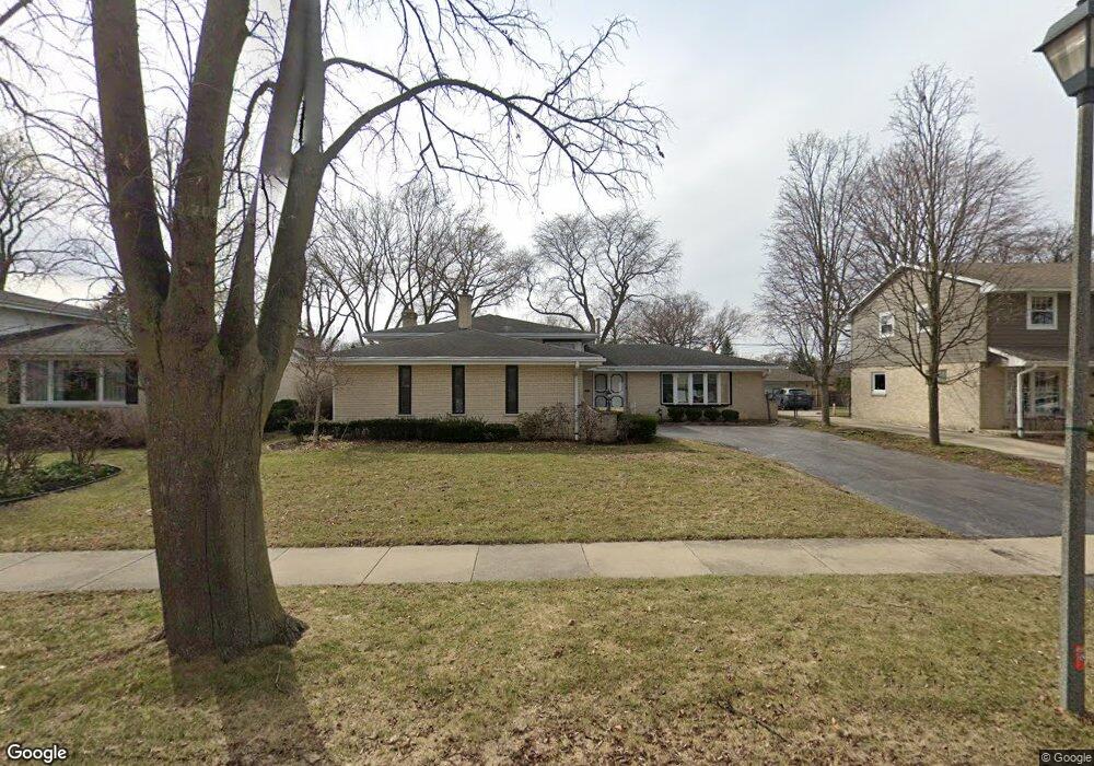 828 S Euclid Ave, Elmhurst, IL 60126 - photo 1