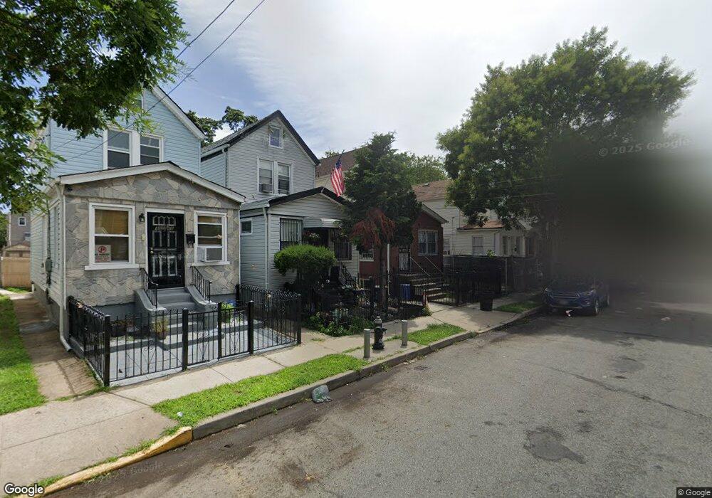 150-64 116th Rd, Jamaica, NY 11434 - photo 1