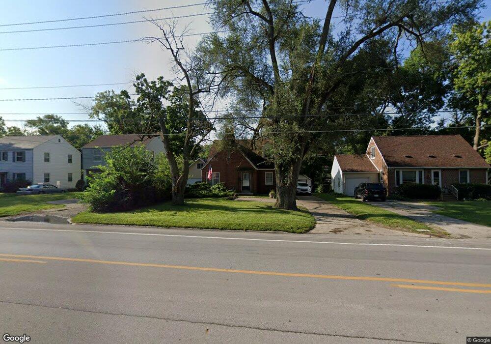 4110 Douglas Ave, Des Moines, IA 50310 - photo 1