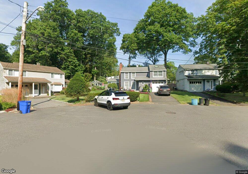 8 Maclaren Ct, Waldwick, NJ 07463 - photo 1