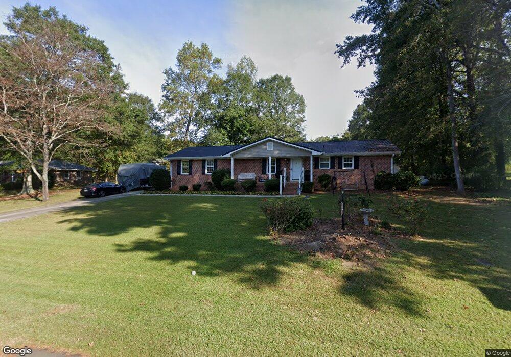 405 Sally Ann Cir, Bowdon, GA 30108 - photo 1
