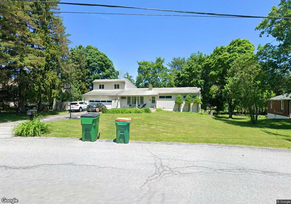 33 Laffin Ln, Poughkeepsie, NY 12603 - photo 1